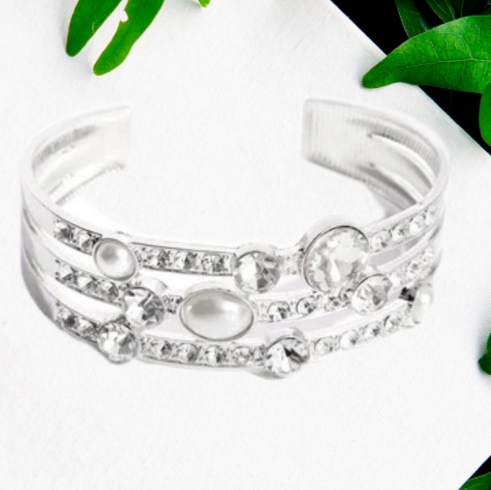 NEW Paparazzi Classic Chance White Pearl Rhinestone Silvertone Cuff Bracelet